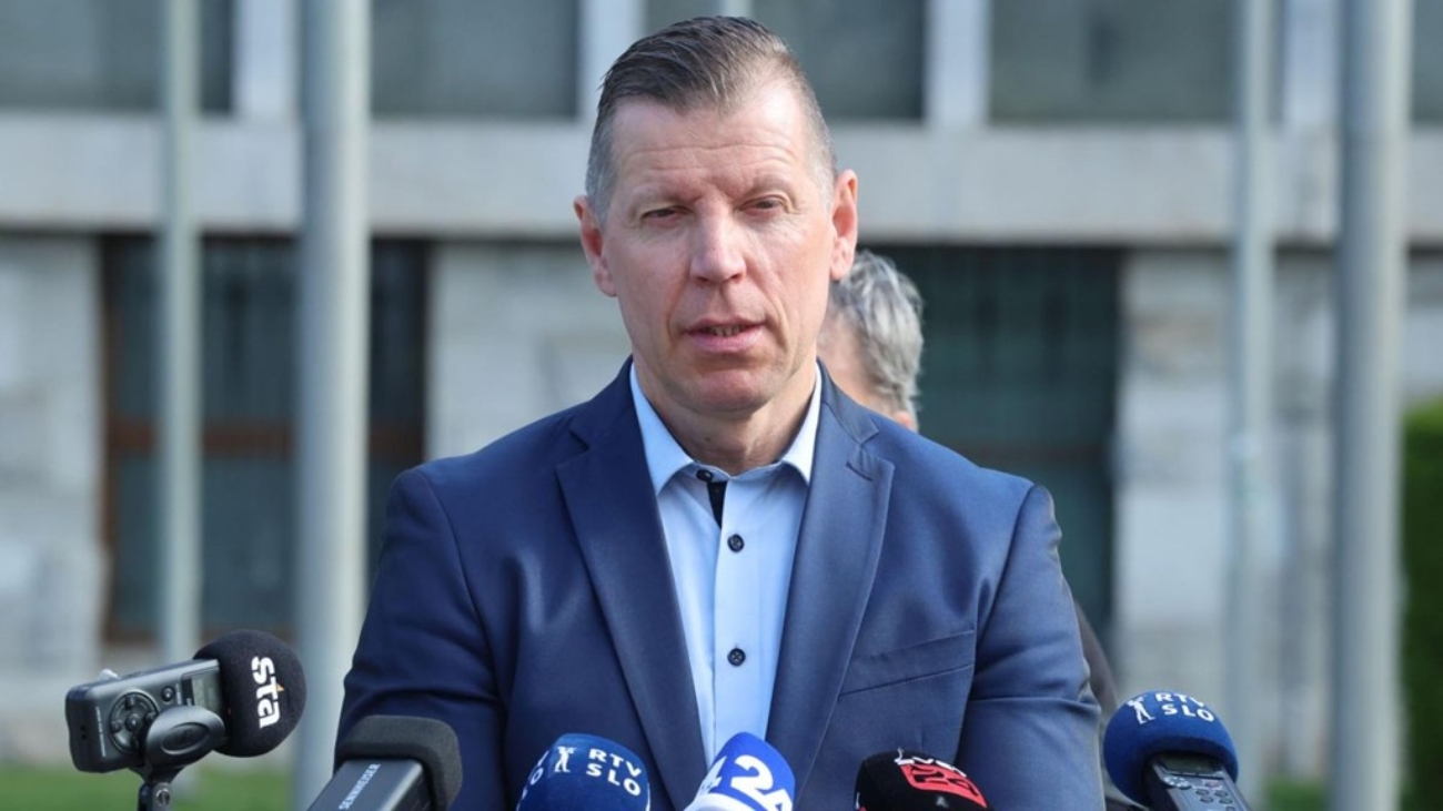 Novo podjetje, stari obrazi sindikati od Luke Koper zahtevajo odgovore
