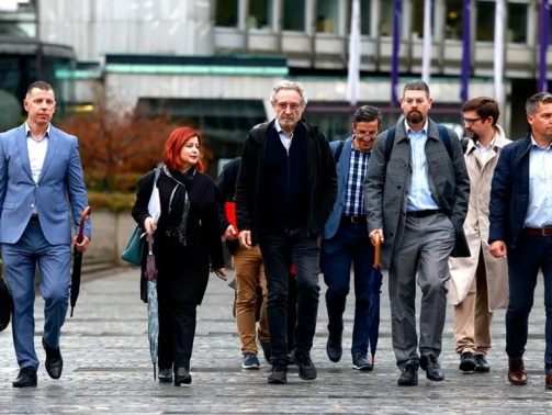 42.694 podpisov za solidarnost – zdaj naj odloči ljudstvo!